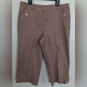 Karen Scott Capri Pants Size 14 Women's Brown Cotton Blend .
